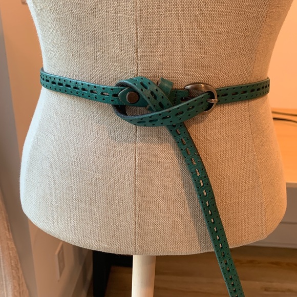 Accessories - Teal belt